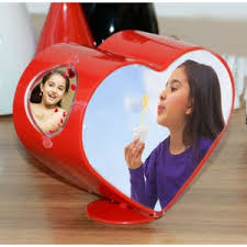 Spinning Heart Photo Frame - The ShopCircuit
