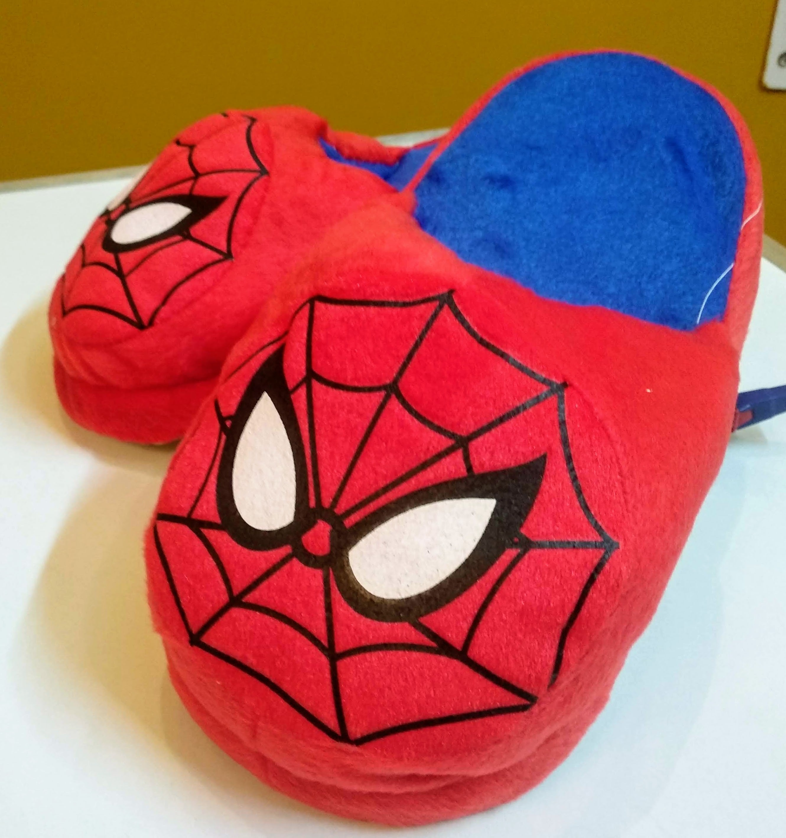 Spiderman Plush Slippers - The ShopCircuit